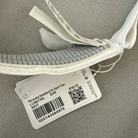 White Lululemon removable sweatband Visor - Picture 2 of 2